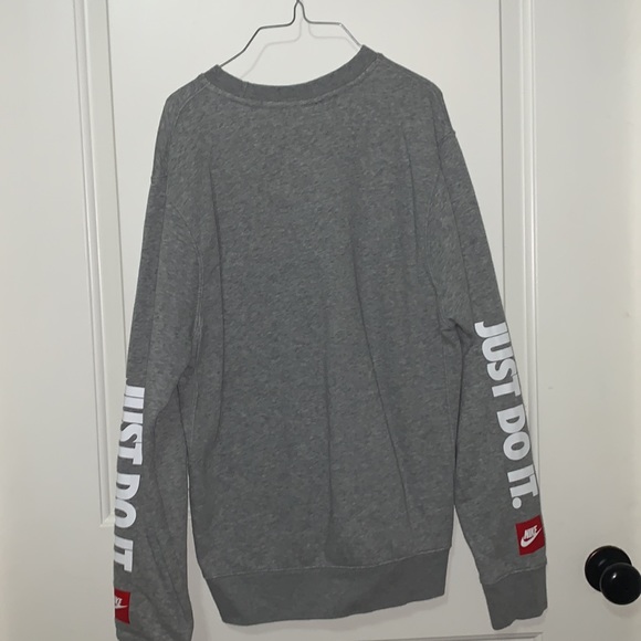 Sweatshirt - Picture 2 of 2